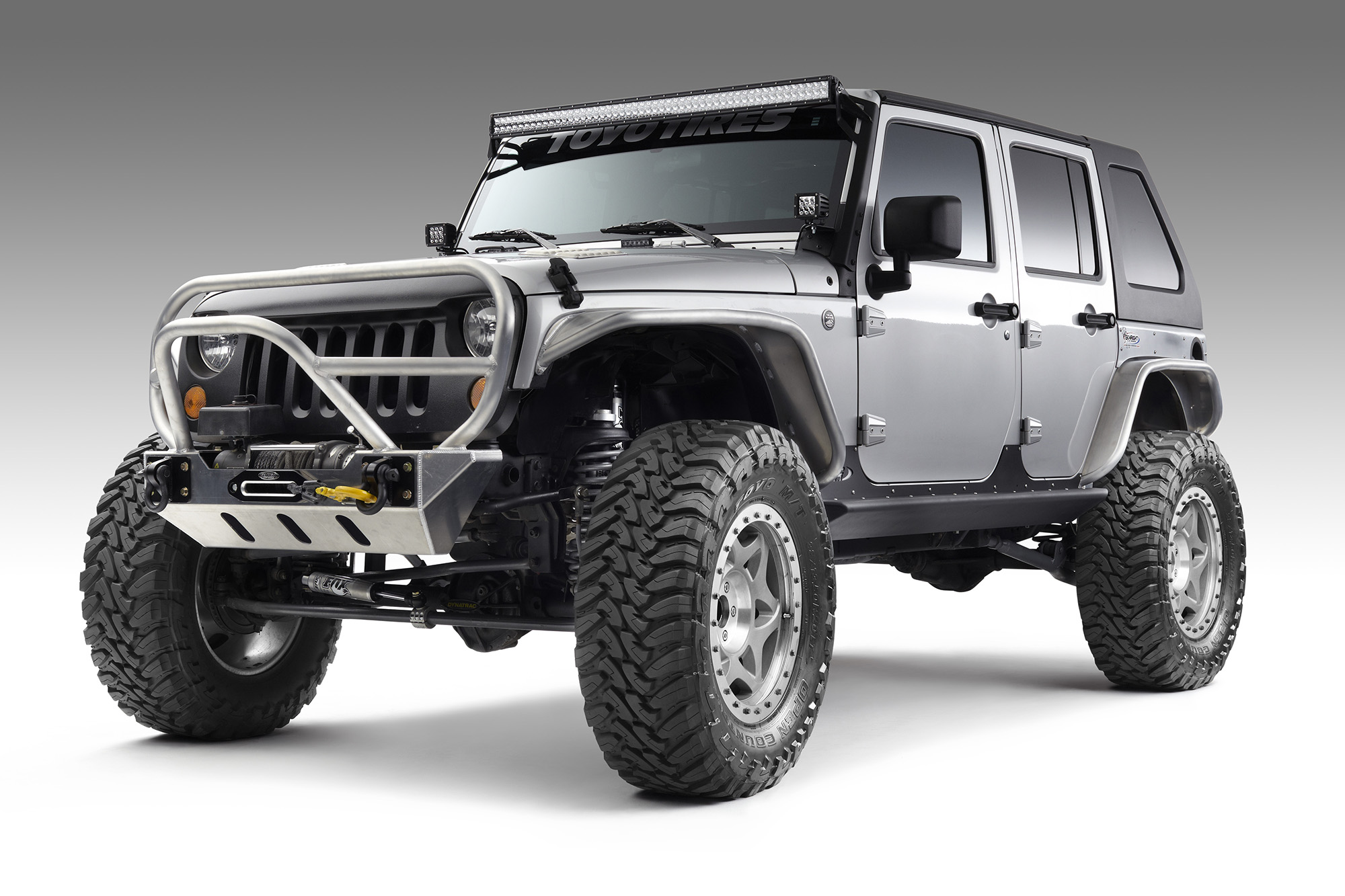 John Early Automotive Photographer - Lifted Jeep on a gradated studio background